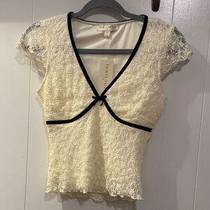 Elegant Lace Trimmed Women's Blouse